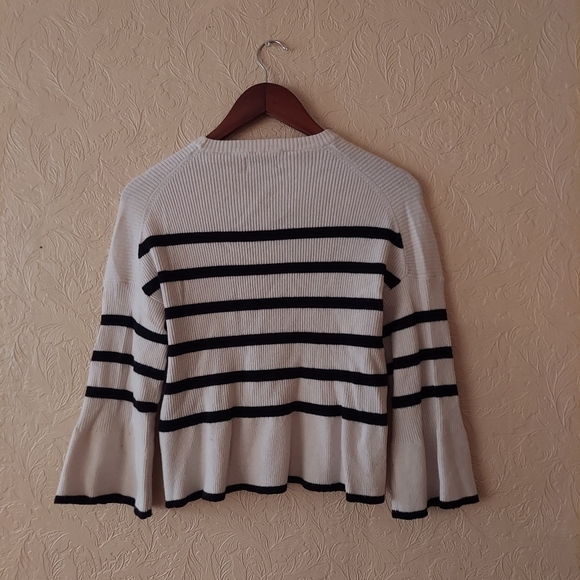 ONLY Julie 3/4 Stripe Pullover Knit Sweater Beige Stripe Bell Sleeve Small - Picture 7 of 10